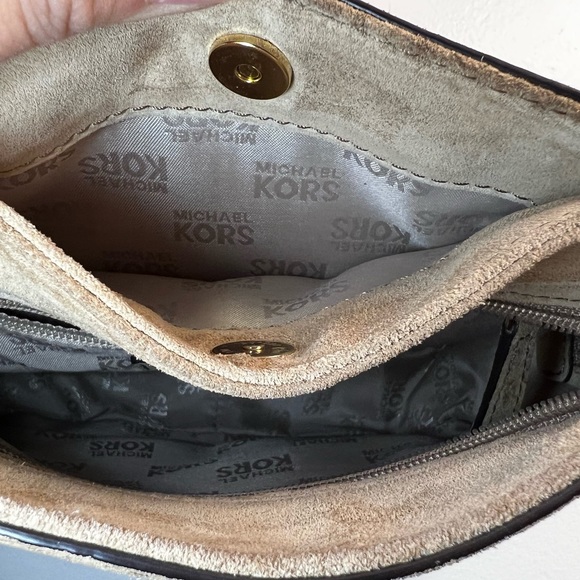 Michael Kors Convertible Shoulder Bag / Crossbody - Picture 8 of 9